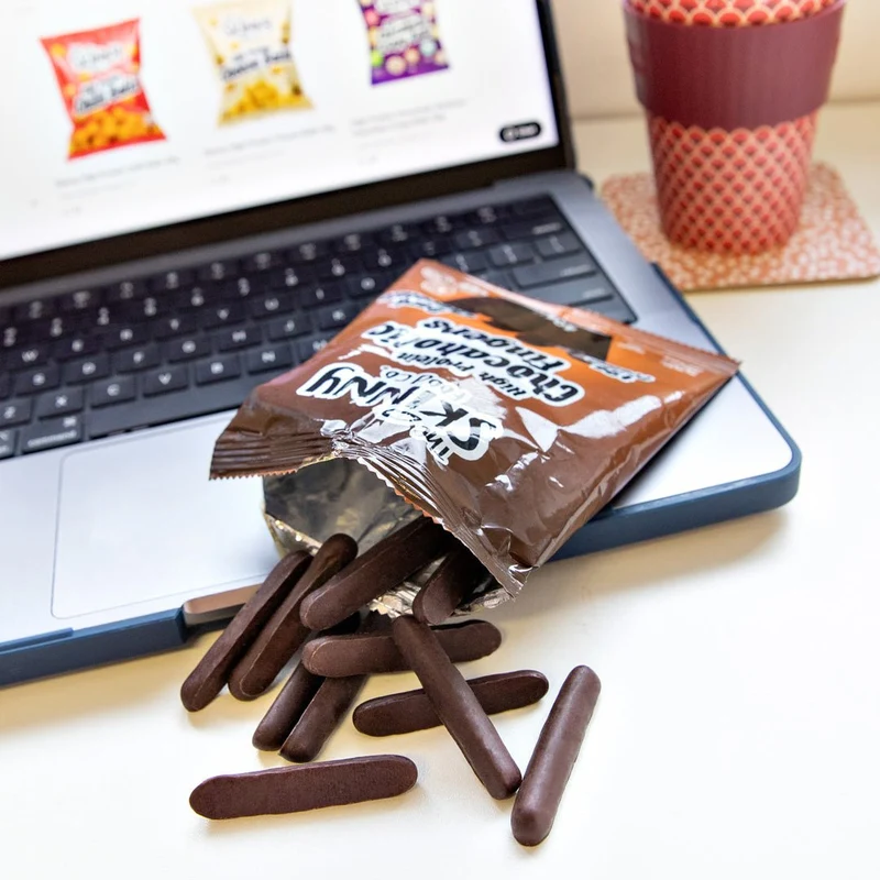 Skinny High Protein Chocaholic dunkle Haselnuss-Schokoladenfinger 40g