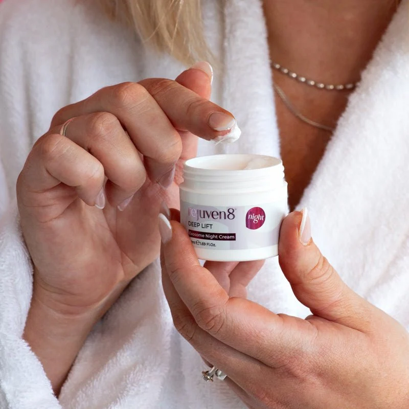 (Abverkauf, Mindesthaltbarkeitsdatum überschritten: 26. September) Rejuven8 Deep Lift Nachtcreme – 50 ml